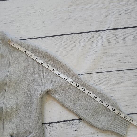 Wilfred	Size	S Aritzia Wool Ribbed Open Front Cardigan Grey Cozy Thick - Picture 6 of 8